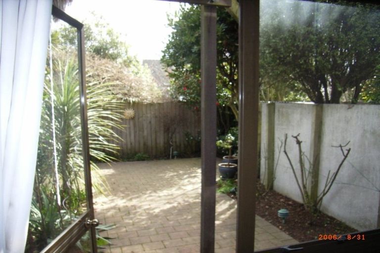 Photo of property in 2/67 Saint Albans Street, St Albans, Christchurch, 8014