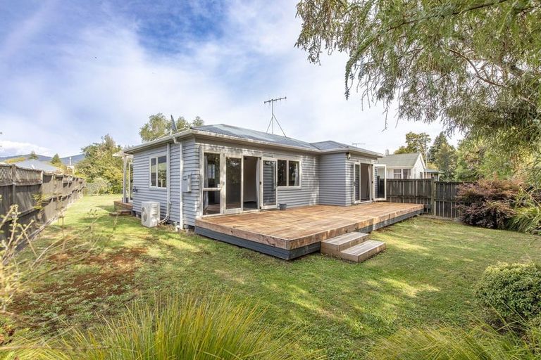 Photo of property in 174 Te Rangitautahanga Road, Turangi, 3334