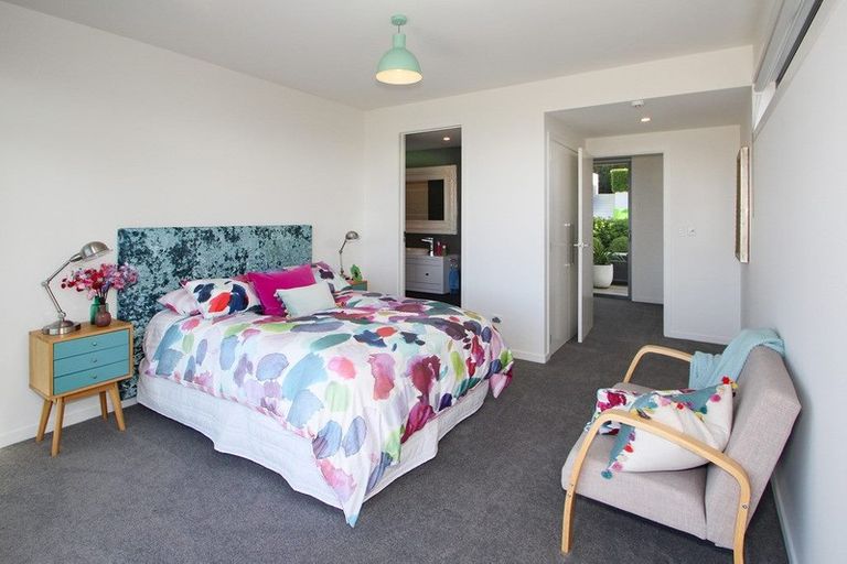 Photo of property in 22 Wharfe Street, South Hill, Oamaru, 9400