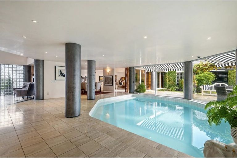 Photo of property in 37 Island View Road, Karaka, Papakura, 2580