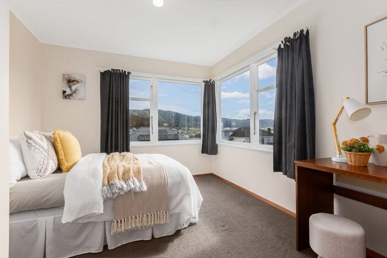 Photo of property in 73 Petrie Street, Wainuiomata, Lower Hutt, 5014