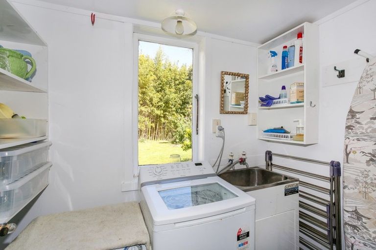 Photo of property in 254 Pollok Wharf Road, Pollok, Waiuku, 2684