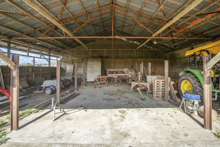 Photo of property in 80 Sutton Road, Drury, 2113