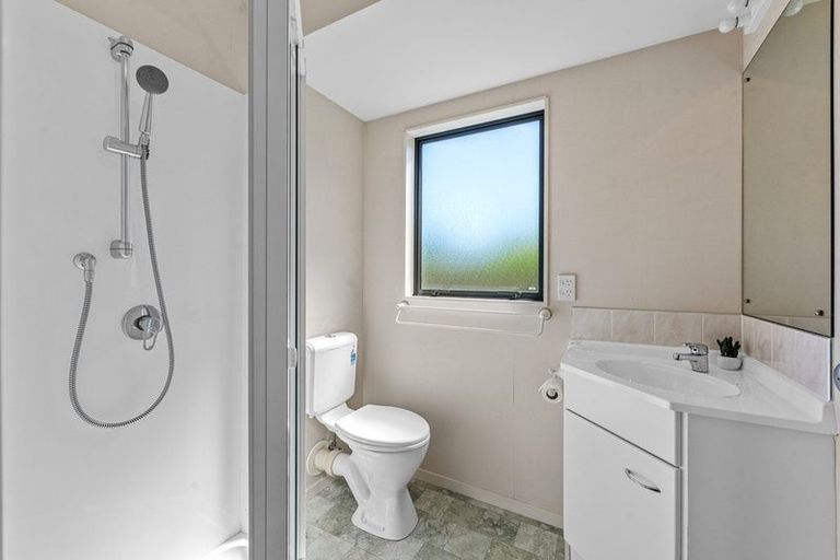 Photo of property in 19 Emmerdale Avenue, Papakura, 2110