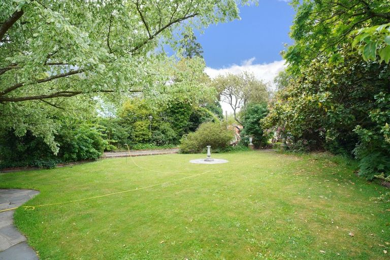 Photo of property in 42 Colombo Street, Cashmere, Christchurch, 8022