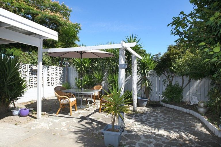 Photo of property in 1202 Howard Street, Parkvale, Hastings, 4122