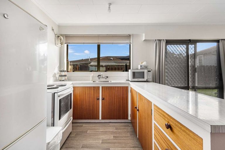 Photo of property in 2/93 Riverbend Road, Onekawa, Napier, 4110