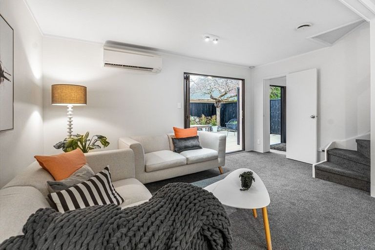 Photo of property in 4/5 Patterson Street, Sandringham, Auckland, 1041