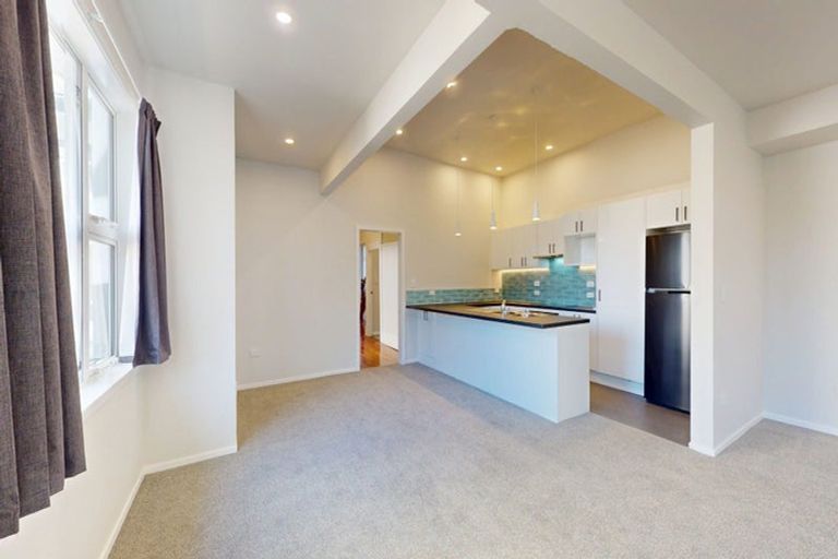 Photo of property in 122 Tinakori Road, Thorndon, Wellington, 6011