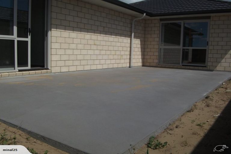 Photo of property in 9 Ponga Place, Papamoa Beach, Papamoa, 3118