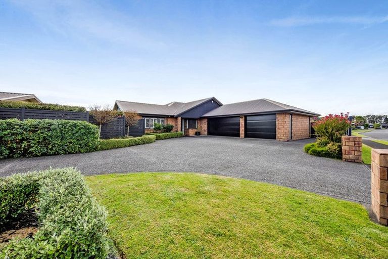 Photo of property in 5 Marlin Terrace, Bell Block, New Plymouth, 4312