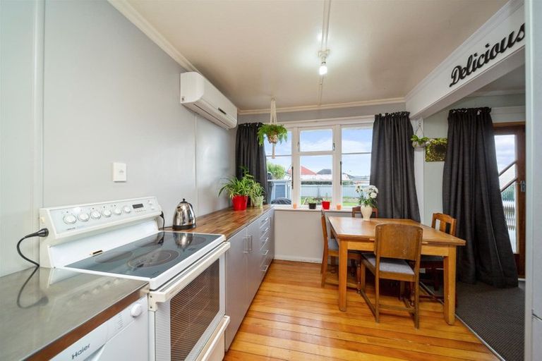 Photo of property in 91 Argyle Street, Hawera, 4610