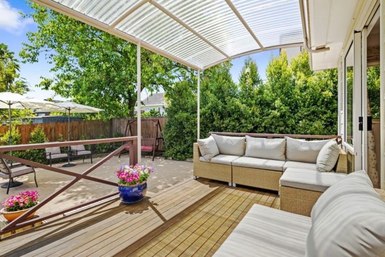 Photo of property in 2/67 Drake Street, Howick, Auckland, 2014