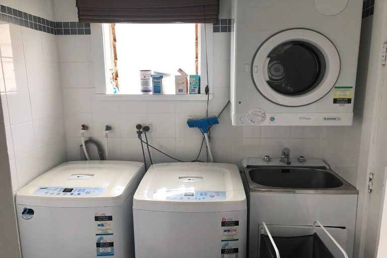 Photo of property in 37 Owen Street, Newtown, Wellington, 6021