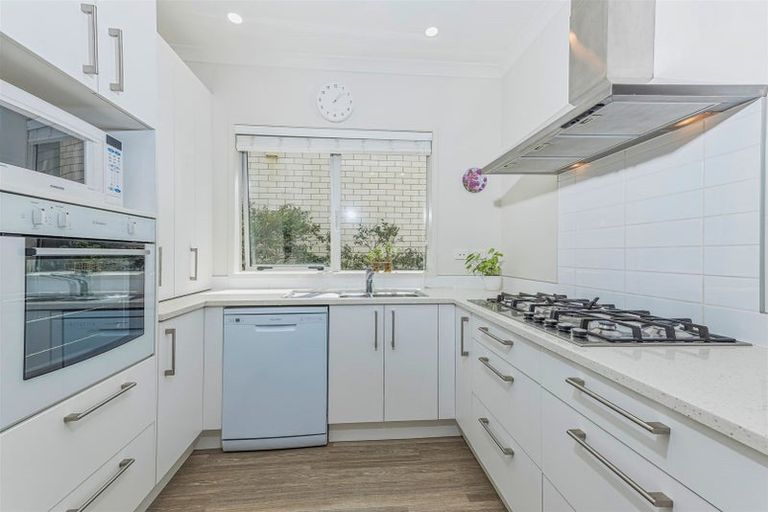 Photo of property in 62 Station Street, Hobsonville, Auckland, 0616