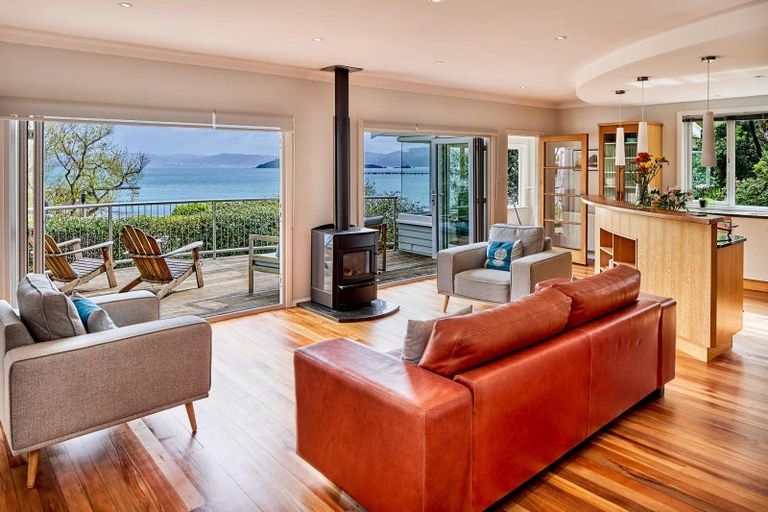 Photo of property in 13 Taumaru Avenue, Lowry Bay, Lower Hutt, 5013