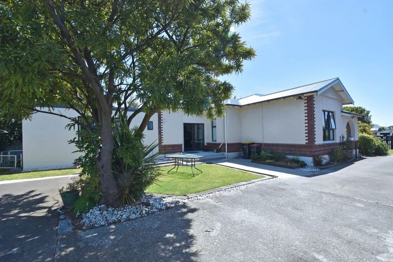 Photo of property in 11 Robertson Street, Richmond, Invercargill, 9810