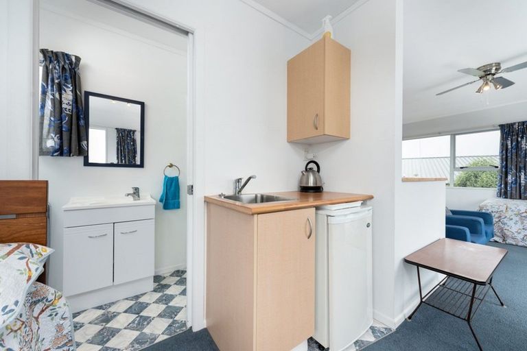 Photo of property in 1338 Papamoa Beach Road, Papamoa Beach, Papamoa, 3118