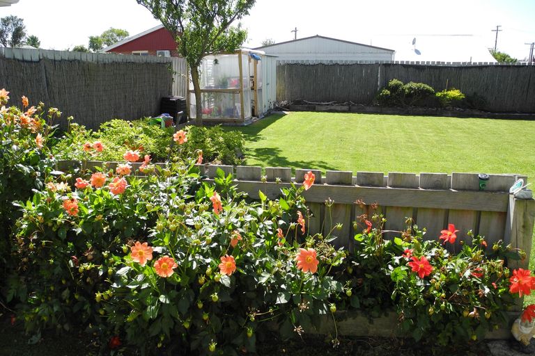 Photo of property in 6 Elizabeth Street, Waimate, 7924