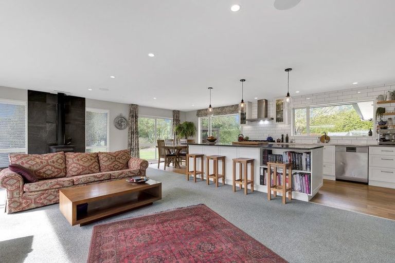 Photo of property in 32 Peacock Place, Swannanoa, Rangiora, 7475