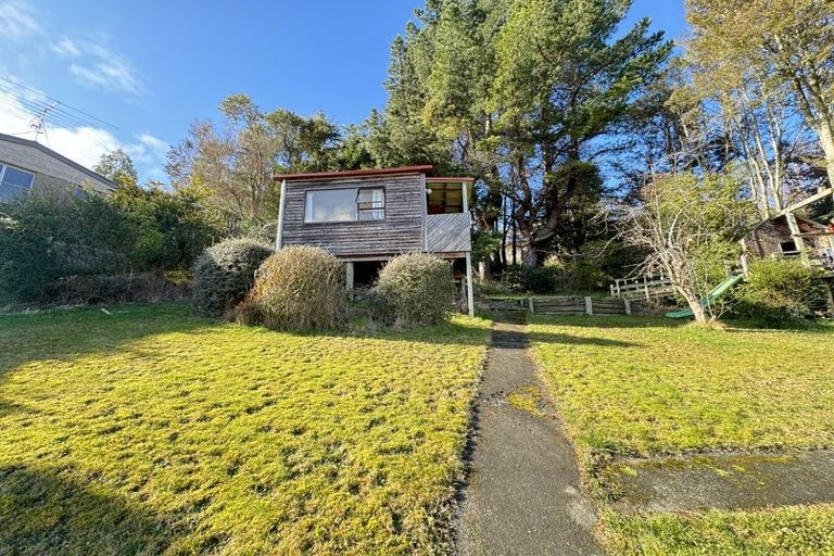 Photo of property in 32 Hocken Street, Kenmure, Dunedin, 9011