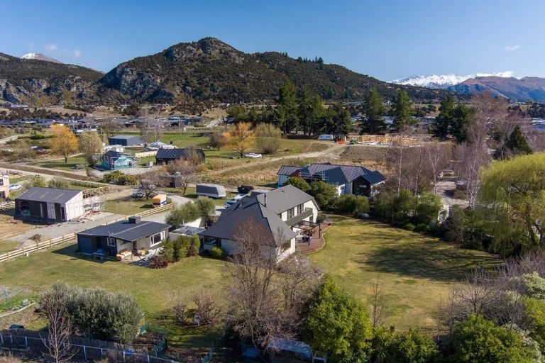 Photo of property in 17 Monteith Road, Albert Town, Wanaka, 9382