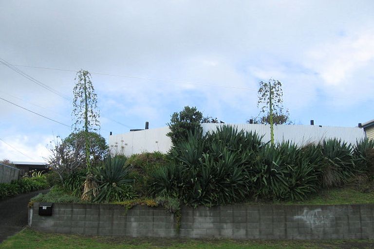 Photo of property in 14 Gray Avenue, Paraparaumu Beach, Paraparaumu, 5032