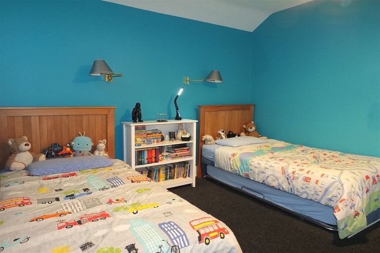 Photo of property in 16 Bidwill Street, Seaview, Timaru, 7910