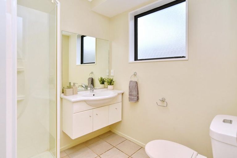 Photo of property in 11 Parkside Crescent, Northwood, Christchurch, 8051