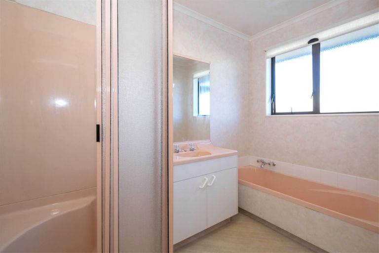 Photo of property in 48b Mclauchlan Street, Springlands, Blenheim, 7201