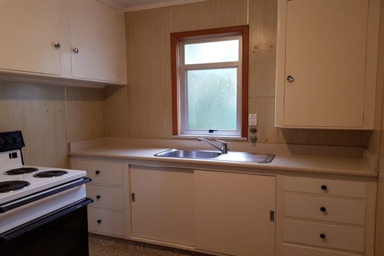 Photo of property in 10 Raymond Street, West End, Timaru, 7910