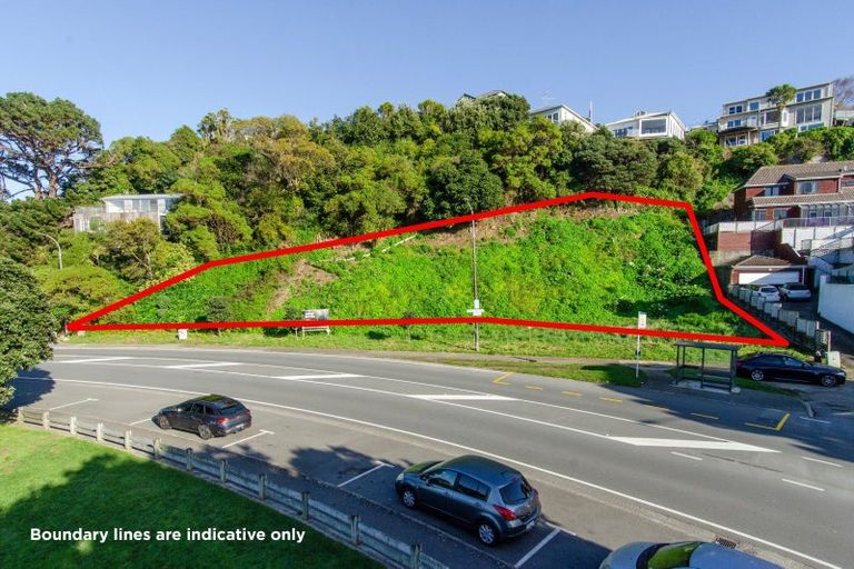 Photo of property in 384 Evans Bay Parade, Hataitai, Wellington, 6021