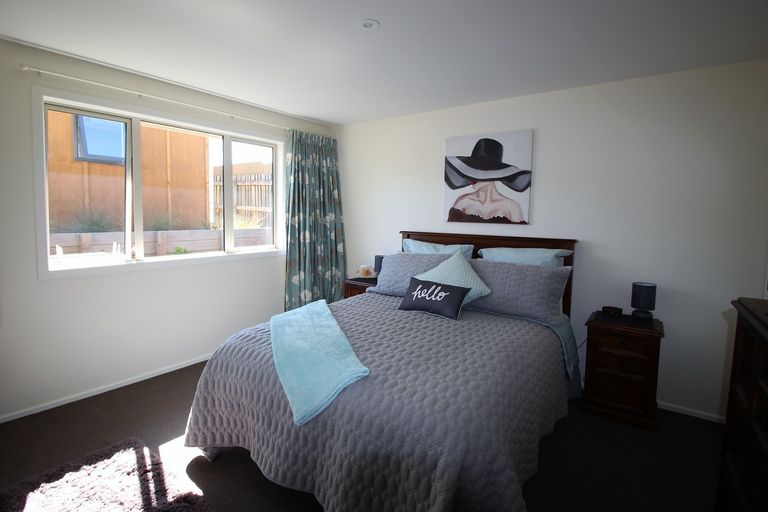 Photo of property in 86 Newcastle Street, Clyde, 9330