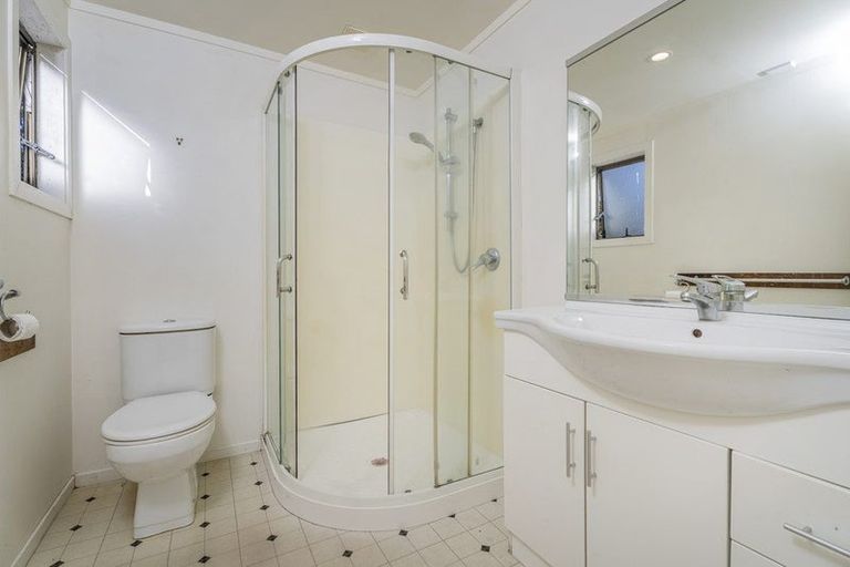 Photo of property in 15b Meadow Drive, Whitianga, 3510