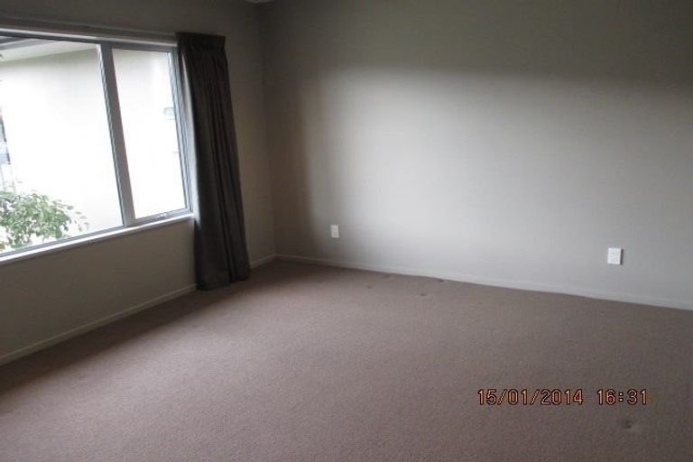 Photo of property in 2 Mystery Grove, Lake Hayes, Queenstown, 9304