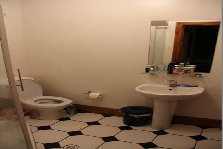 Photo of property in 5 Allenby Terrace, Wellington Central, Wellington, 6011