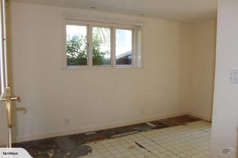 Photo of property in 282 Centaurus Road, Hillsborough, Christchurch, 8022