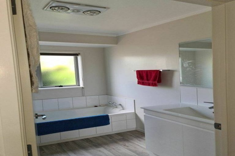 Photo of property in 26a Brookland Road, Western Heights, Rotorua, 3015