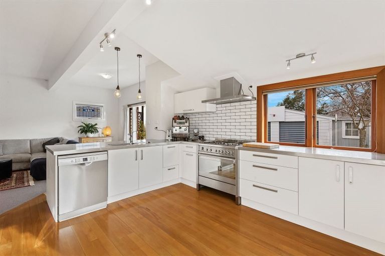 Photo of property in 21 Slater Street, Richmond, Christchurch, 8013