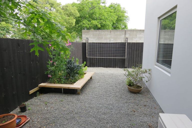 Photo of property in 114g Nursery Road, Phillipstown, Christchurch, 8011