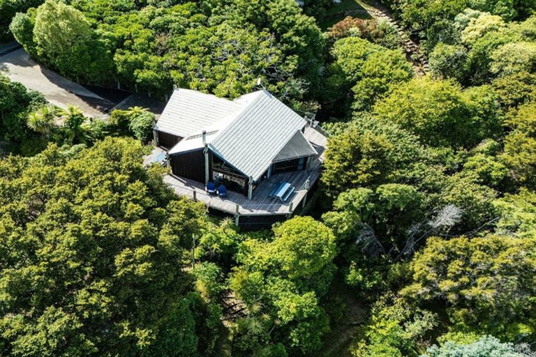 Photo of property in 69 Woodills Road, Akaroa, 7520
