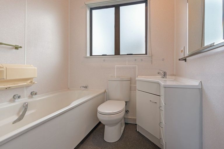 Photo of property in 494 College Street, Hokowhitu, Palmerston North, 4410