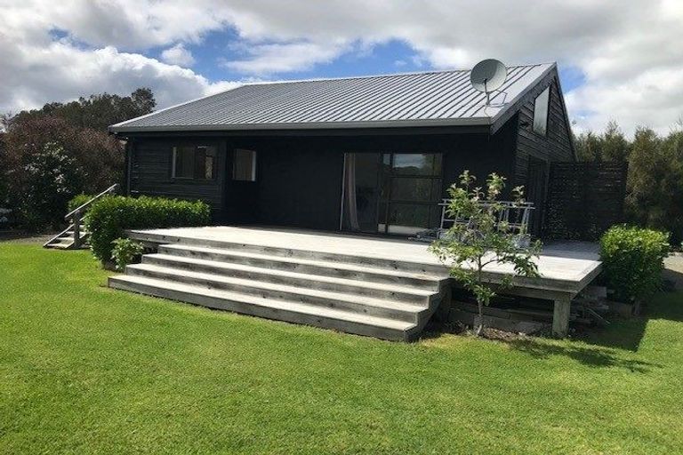 Photo of property in 32c Thelma Road, Mangawhai Heads, Mangawhai, 0505