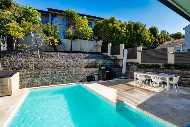 Photo of property in 7 Harper Street, Chatswood, Auckland, 0626