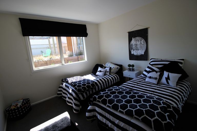 Photo of property in 86 Newcastle Street, Clyde, 9330