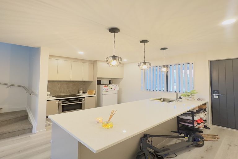 Photo of property in 12 Taiaha Street, Papakura, 2110