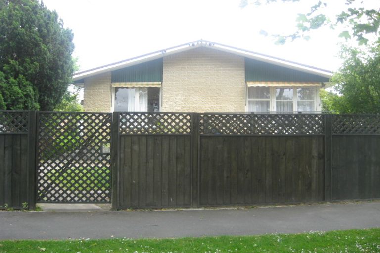 Photo of property in 32 Fisher Avenue, Beckenham, Christchurch, 8023