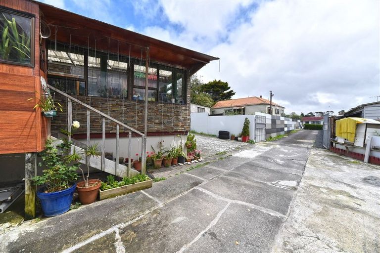 Photo of property in 25 Urlich Drive, Ranui, Auckland, 0612