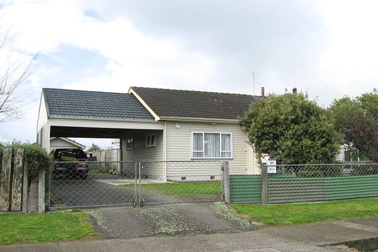 Photo of property in 21 Drake Street, Feilding, 4702