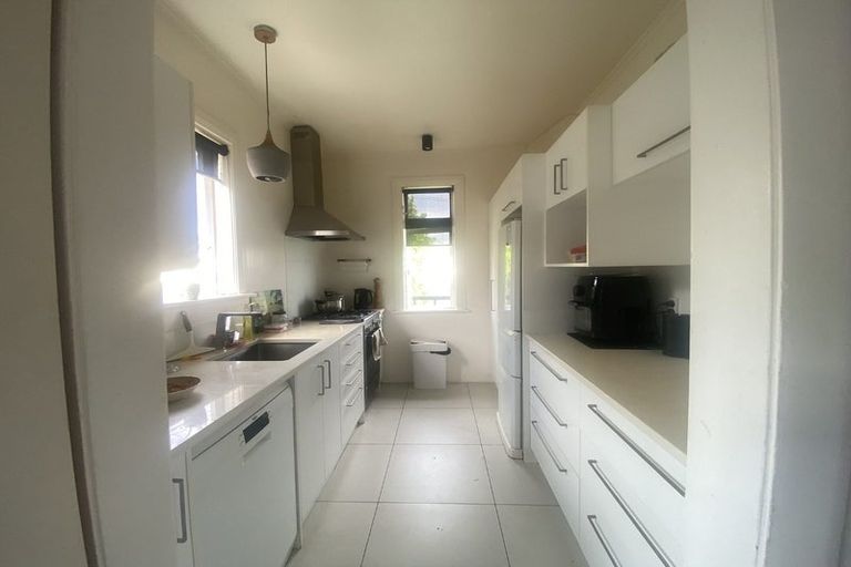 Photo of property in 17 Rotherham Terrace, Miramar, Wellington, 6022